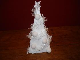 petit sapin de Noël blanc